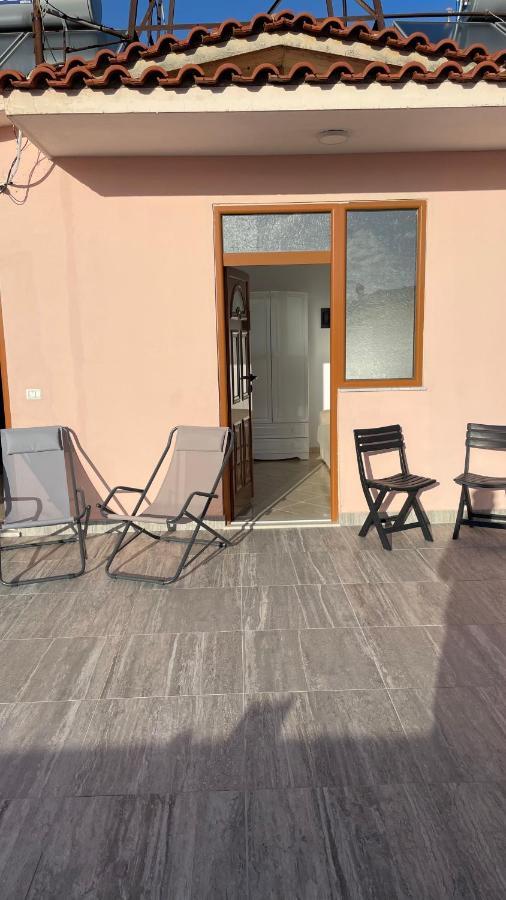 Vila Osmenaj Rent Room Or Apartment Vlorë エクステリア 写真