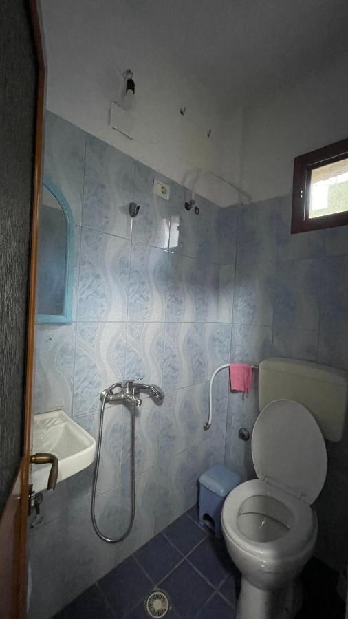 Vila Osmenaj Rent Room Or Apartment Vlorë エクステリア 写真